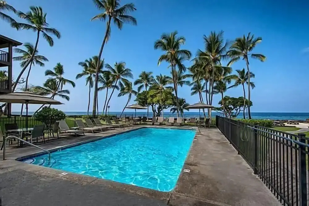 Kona Isle C24