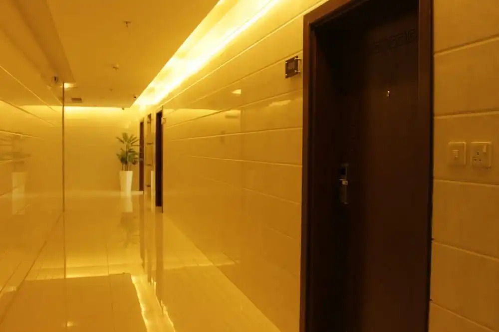 Al Fakhamah Al Masiyah Furnished Units
