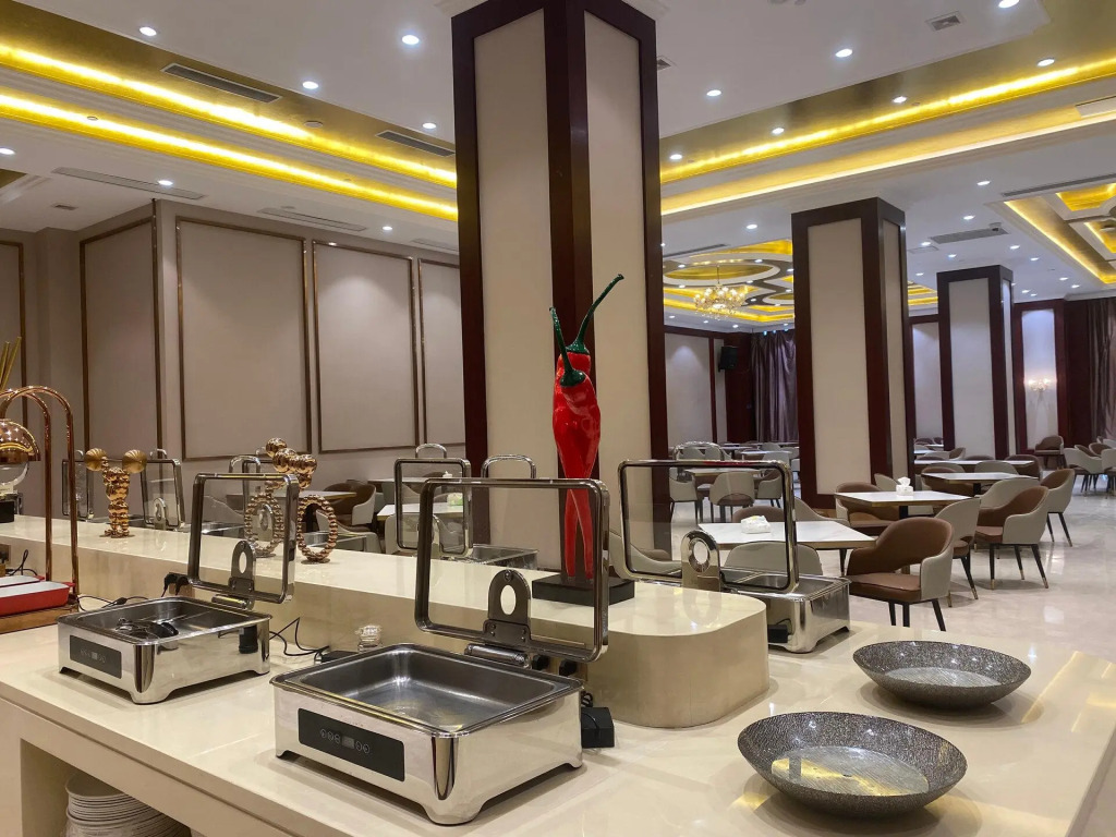 Vienna International Hotel Shanghai Hongqiao Airport Convention and Exhibition Center Huaxu Highway