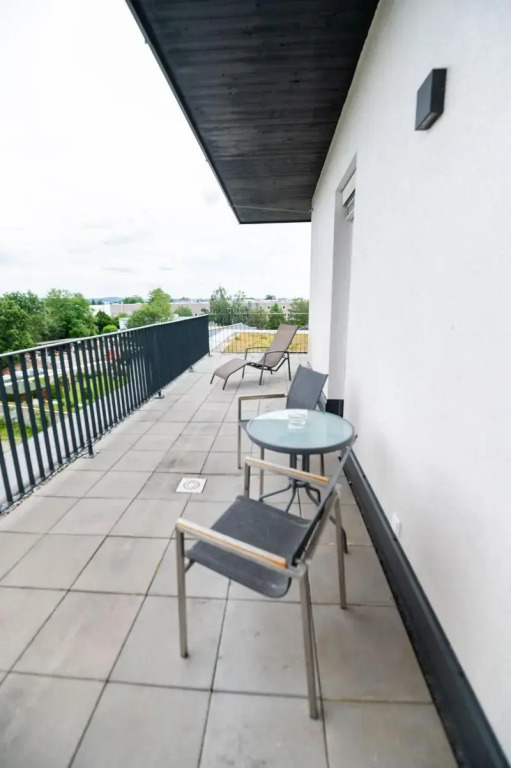 sHome Self-Check-in Hotel Graz
