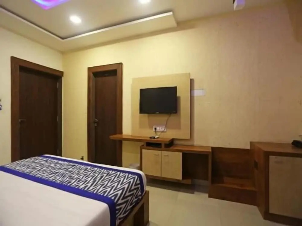 Hotel Kaka Inn Mount Abu