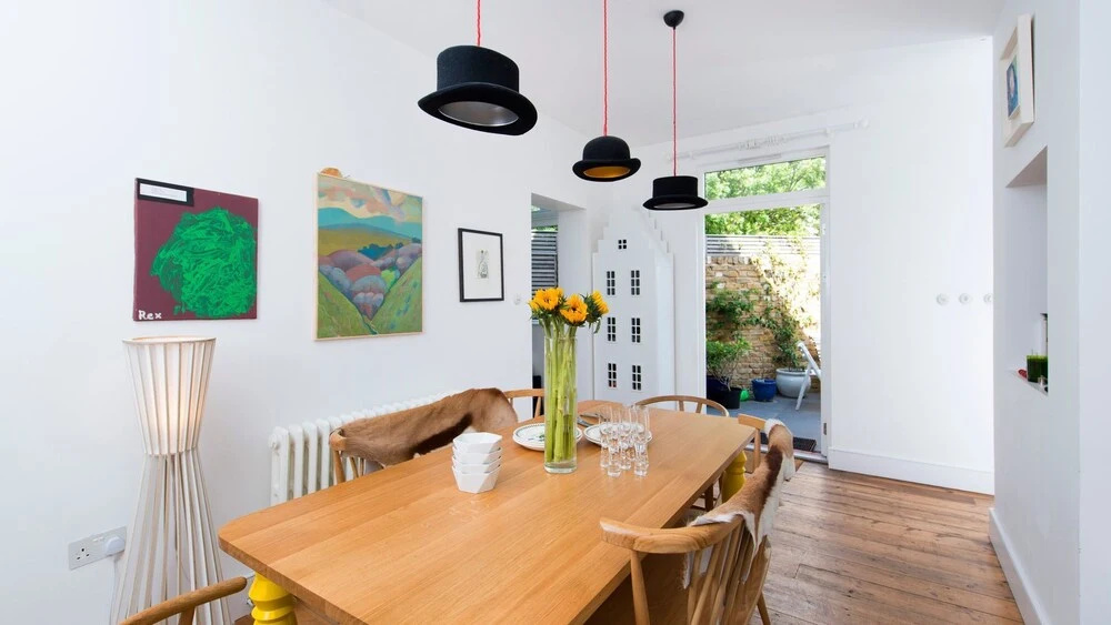Fashionable 3BR Family Home in Battersea