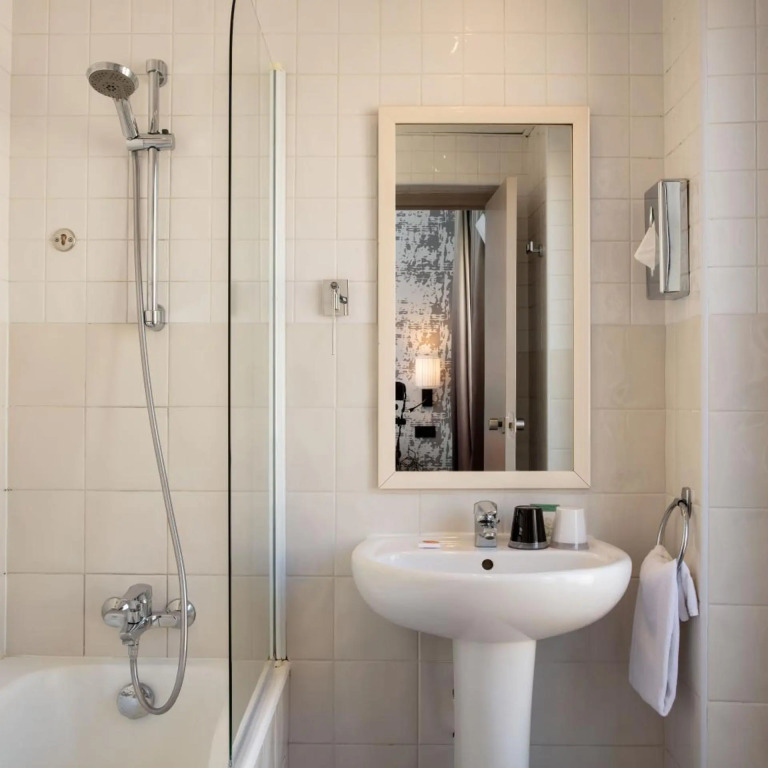 Hotel des Nations Saint Germain