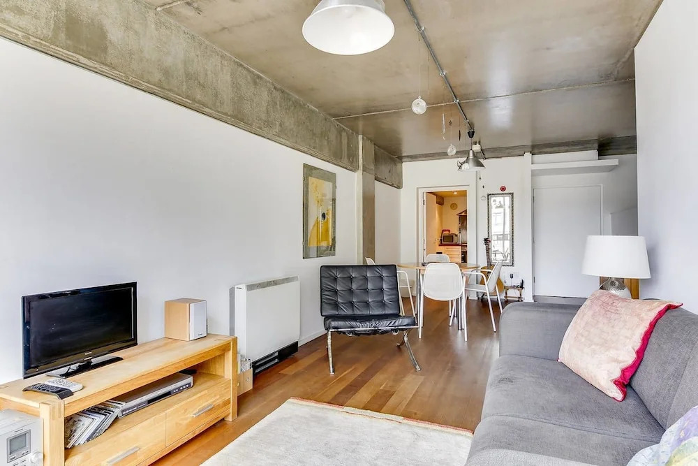 Modern 2 bed Flat Next to Angel/king's Cross