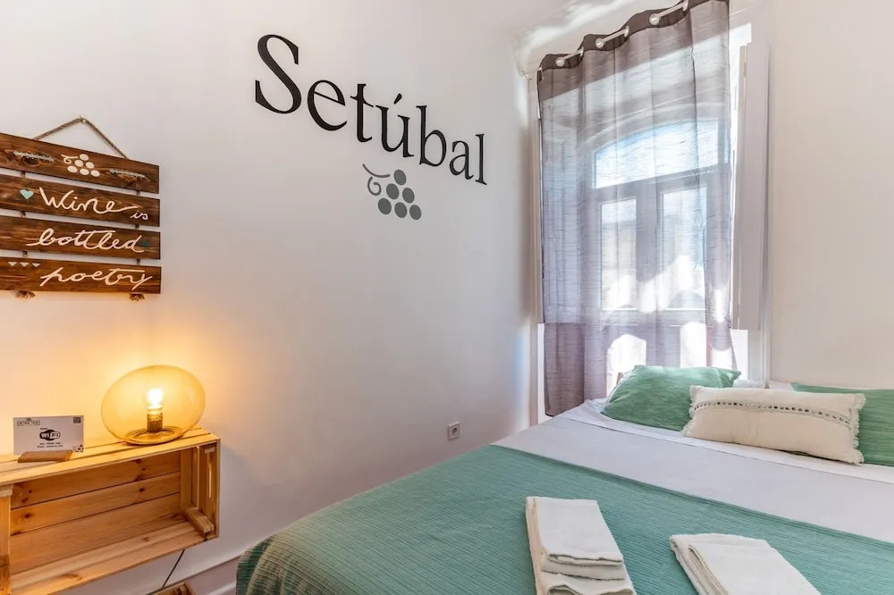 Wine Inn Alcântara - Guest House