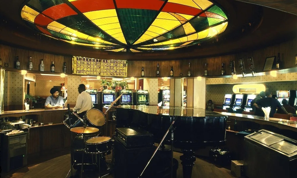 Royal Court Hotel