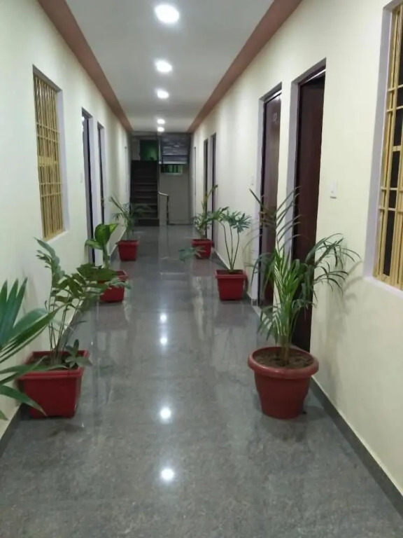 Hotel R S RESIDENCY