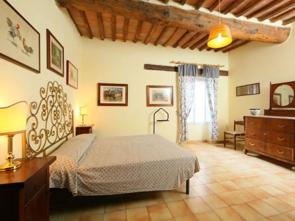 House LErika Sovicille