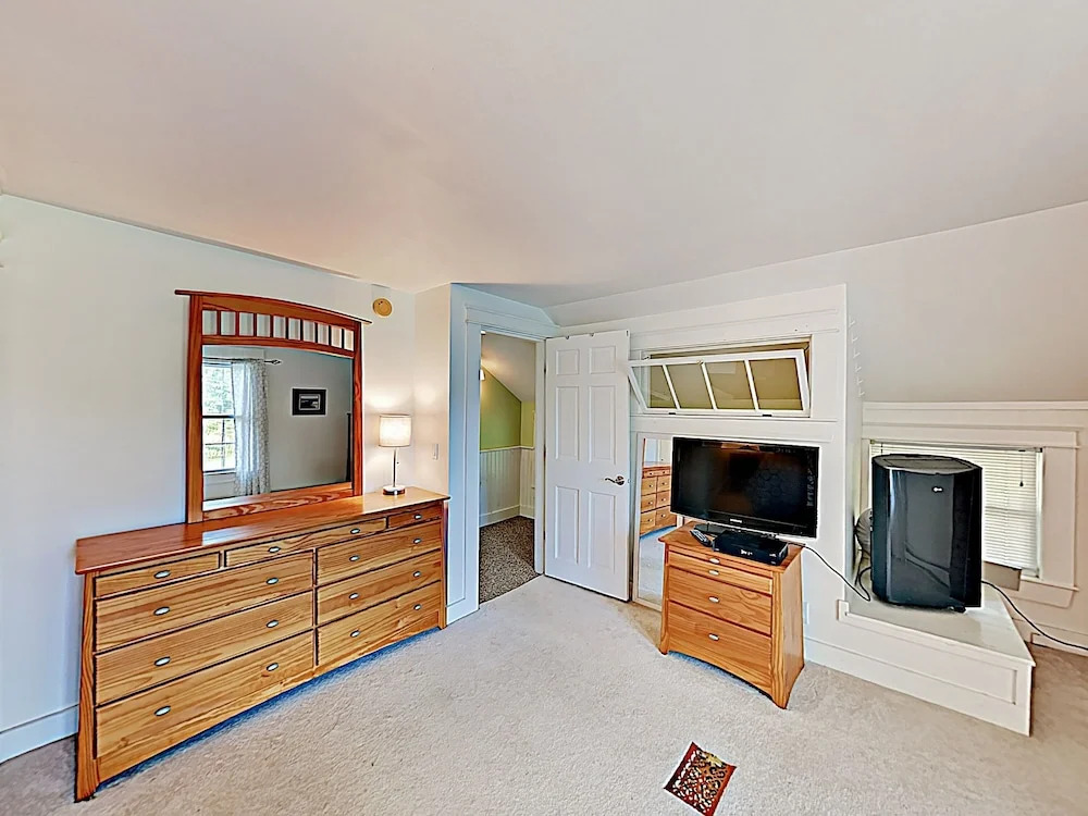 New Listing! New England Firehouse 3 Bedroom Home