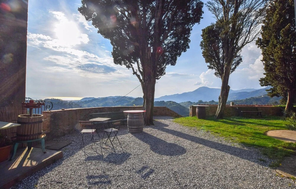 2 Bedroom Amazing Home In Massarosa
