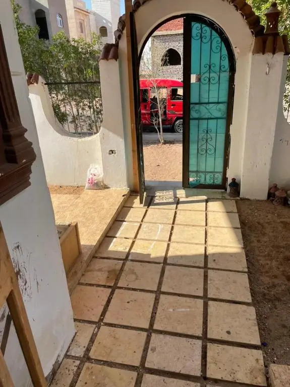 Seif's house