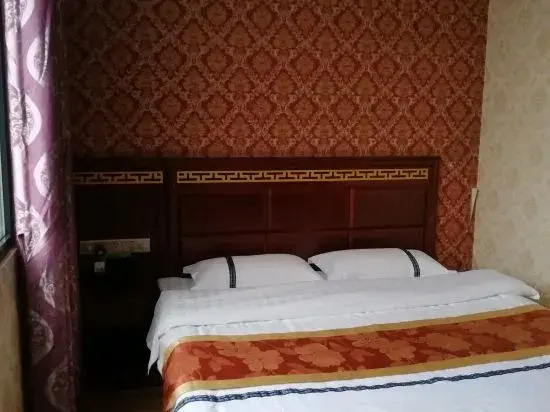 Funing Star Theme Hotel