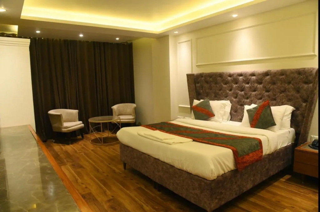 Hotel Vintage (By The Arc)