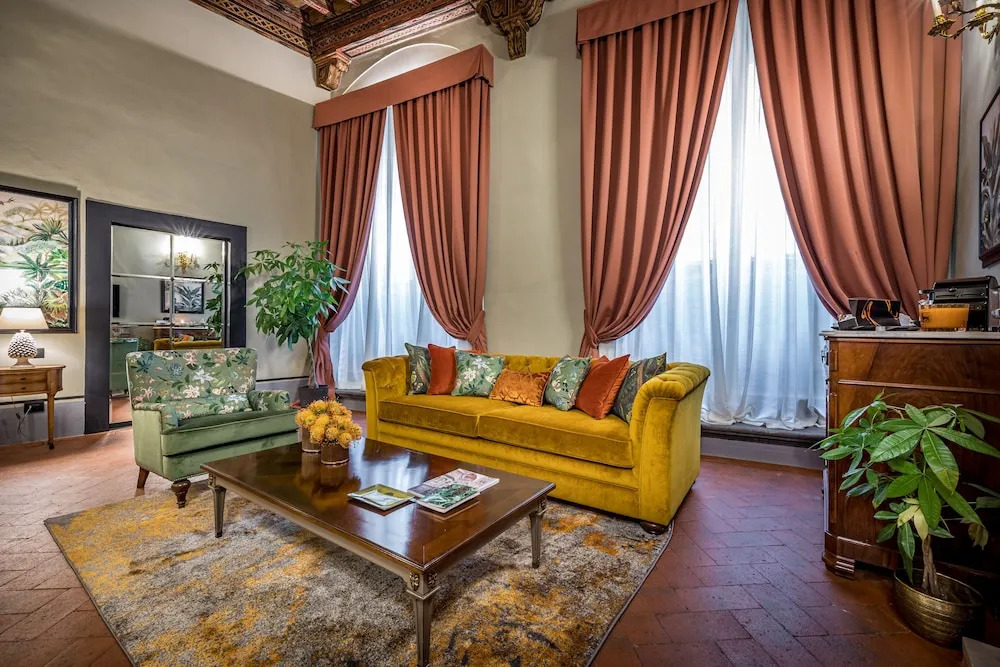 Palazzo Bianca Cappello Residenza dEpoca