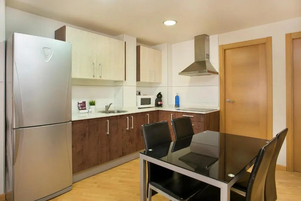 Wave Apartments