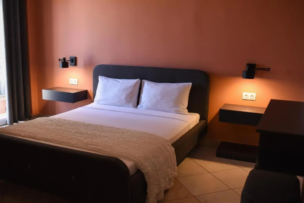 Vasilios Marinos Rooms