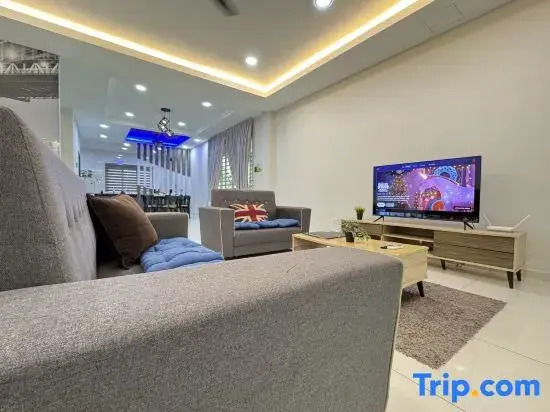 Taiping City Centre Landed for 12 Pax