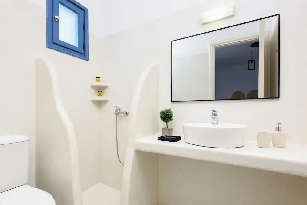 Blue Heart Luxury Suites