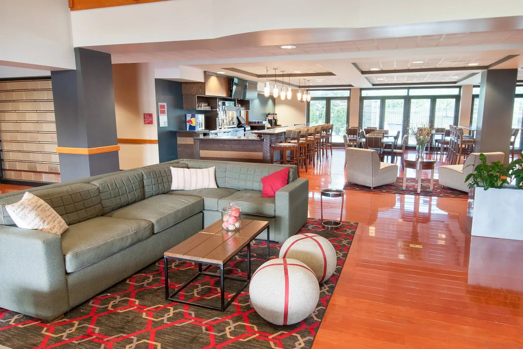 Four Points by Sheraton Columbus-Polaris
