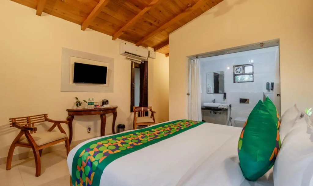 Treebo Corbett Hideout Dadas with Swimming Pool