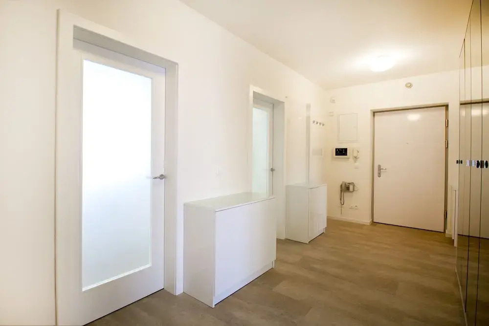 Luxurious apart.with swimming pool