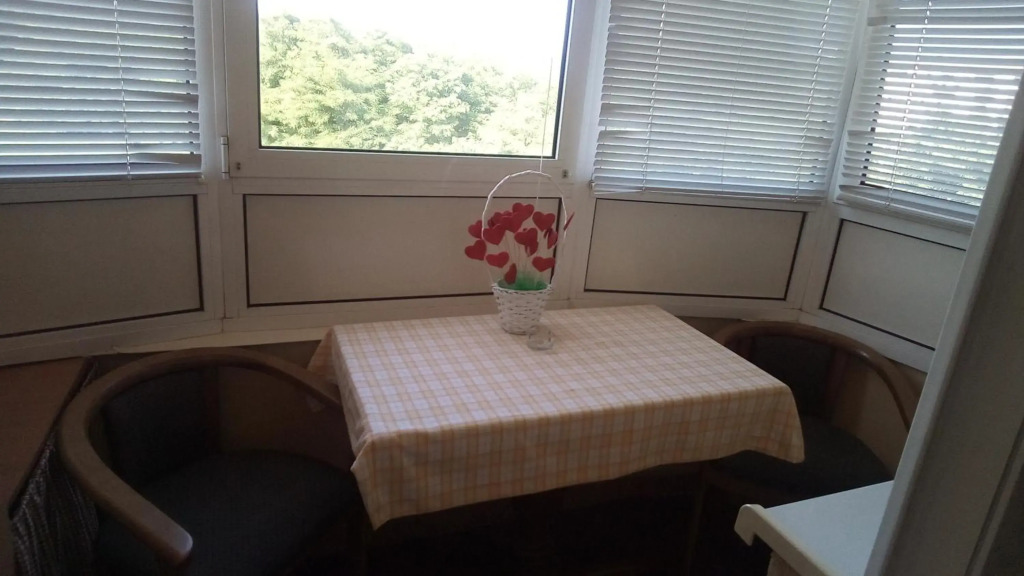Apartment 3M