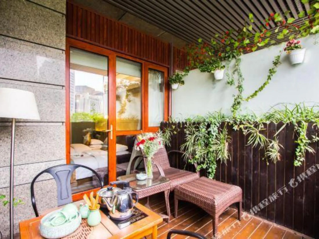 Jueyou Garden Hotel