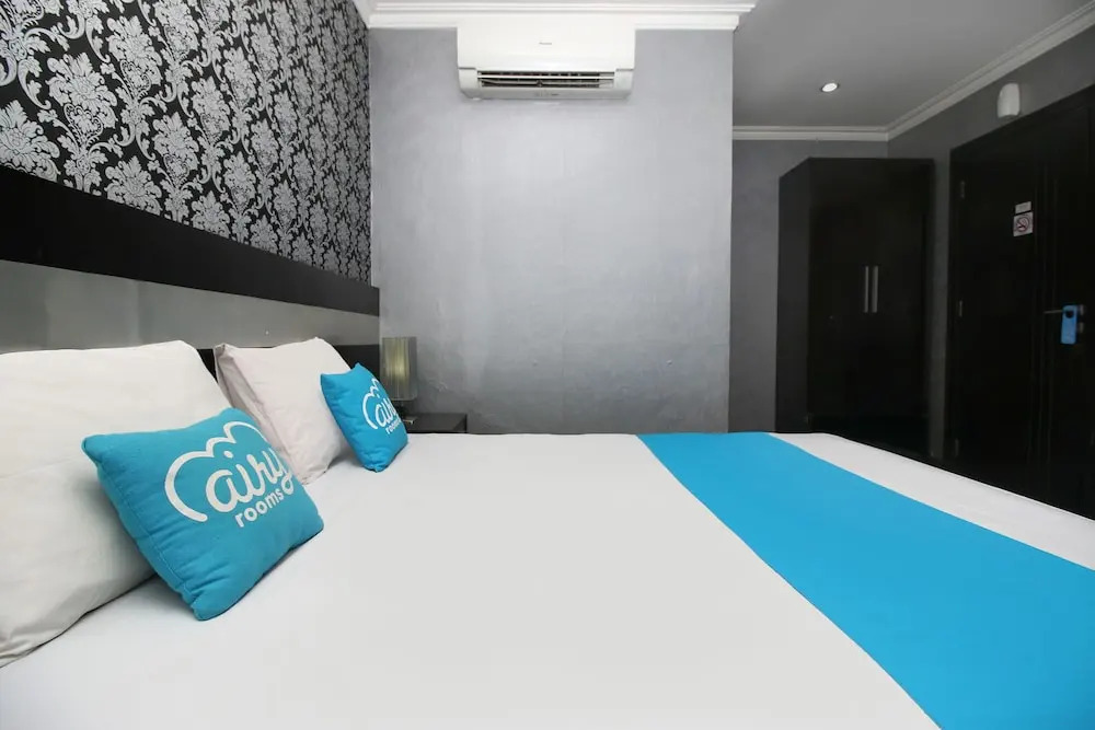 Airy Lengkong Buah Batu 152 Bandung
