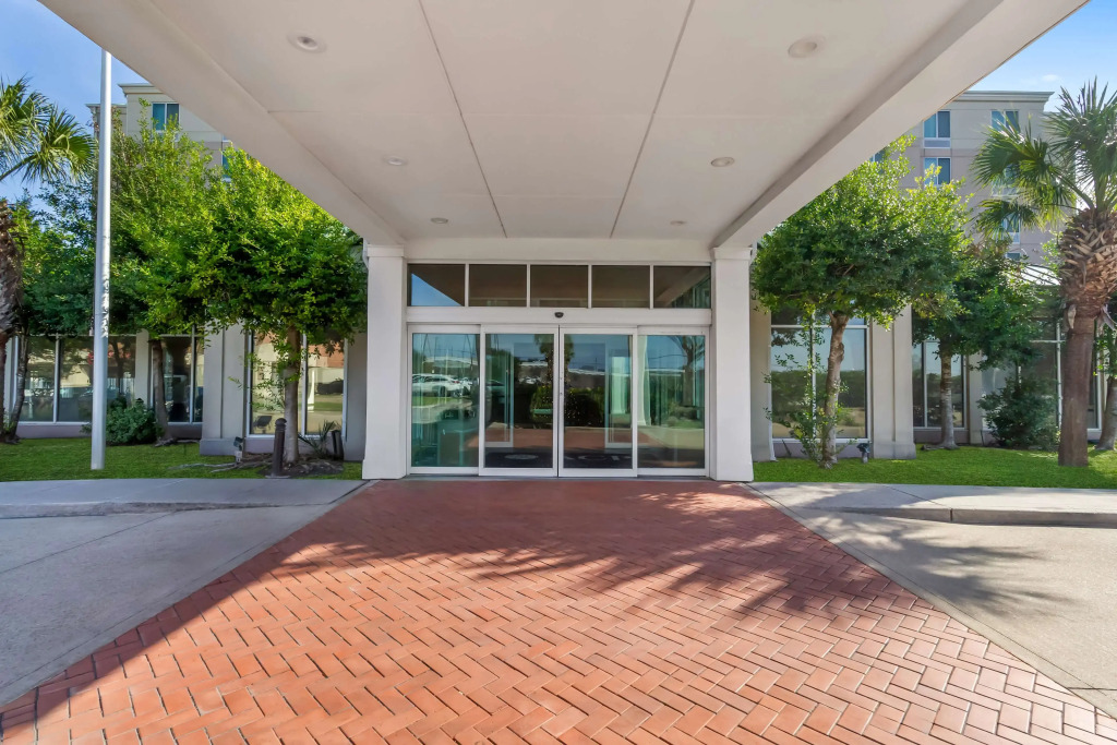 ACP Hotel Houston Westchase, MOD Collection by Sonesta