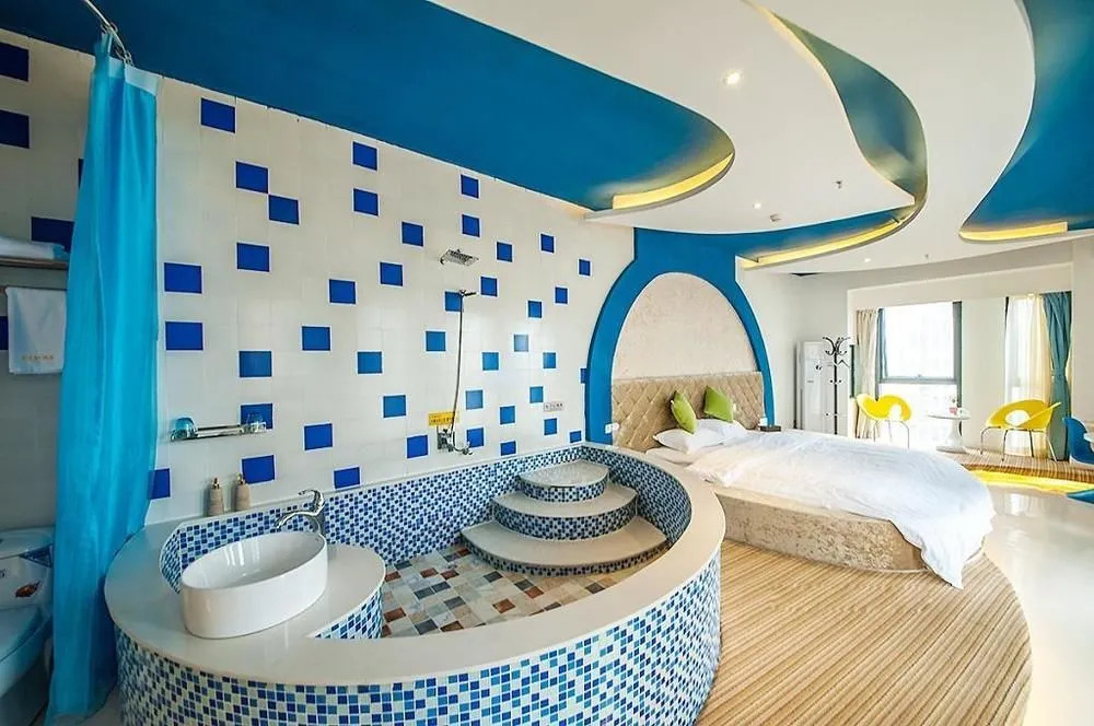 Huaqianshu Date Theme Design Hotel