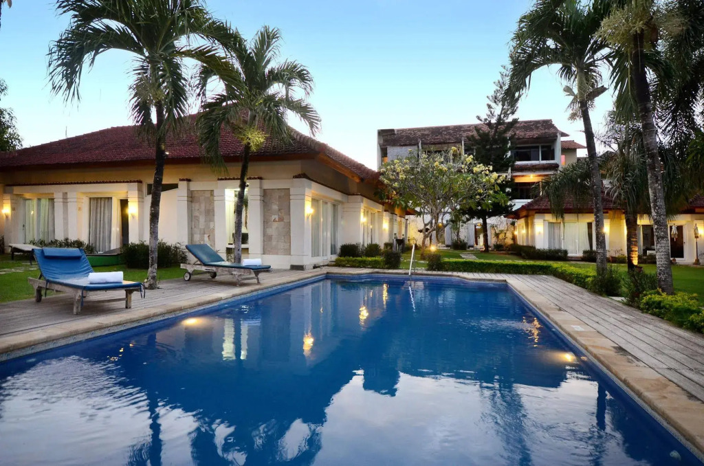 Bali Breezz Hotel