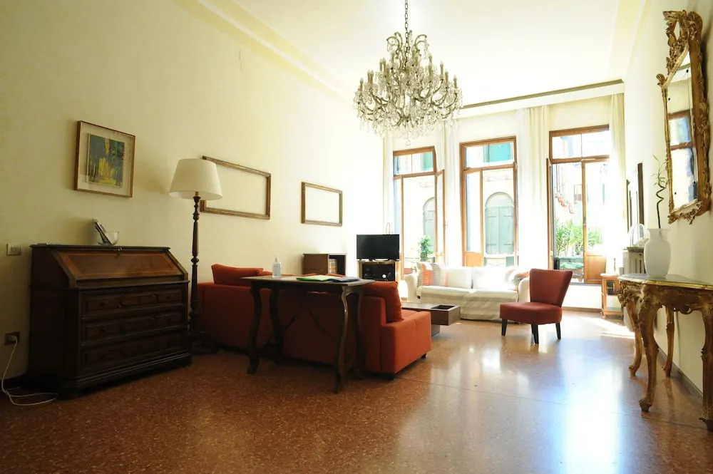 San Polo 1948 Venice Centre