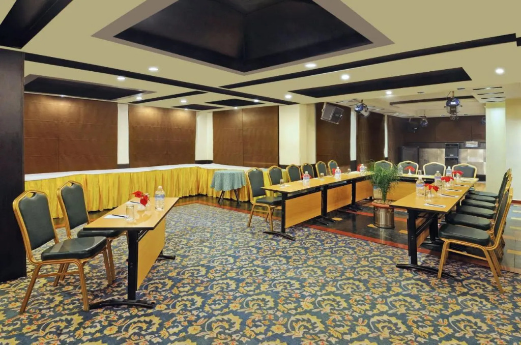 Renest River Country Resort Manali