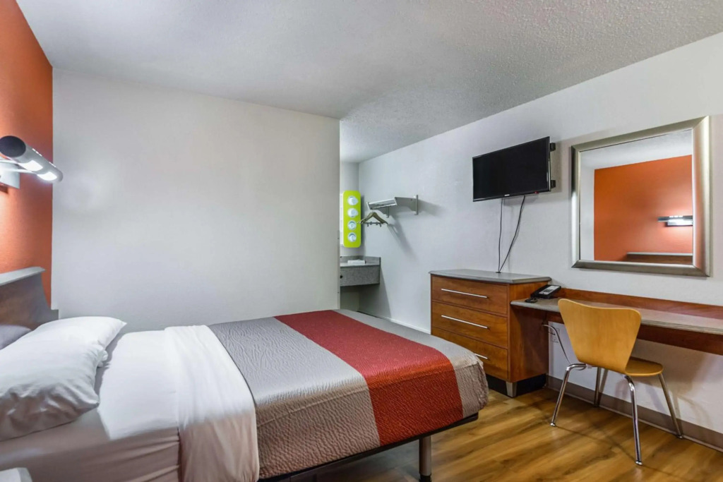 Motel 6-Mount Vernon, IL