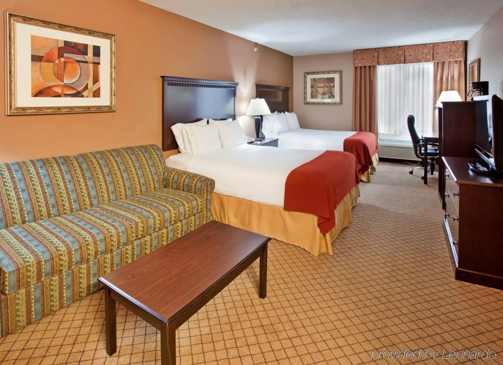Holiday Inn Express Kansas City Liberty Missouri by IHG