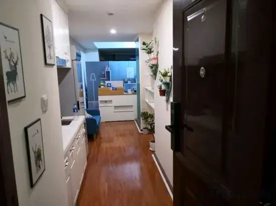 East Maple International Apartment