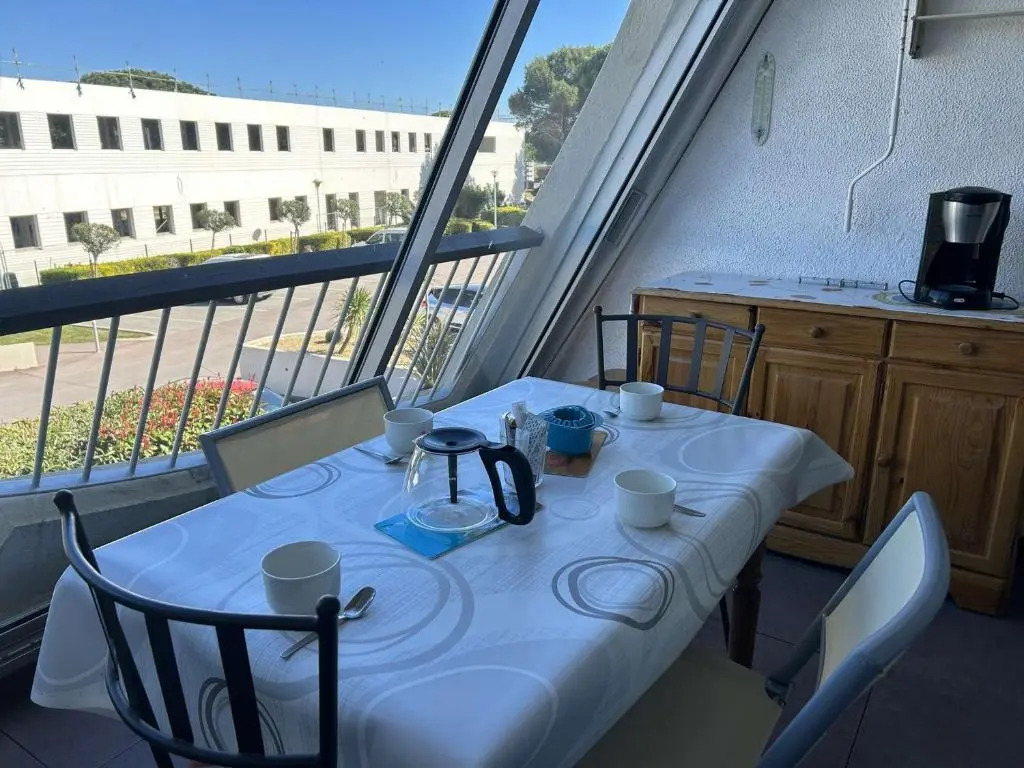 Appartement Port Camargue, 1 pièce, 4 personnes - FR-1-250-151