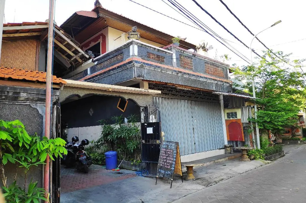OYO 3694 Gong Corner Guest House 2