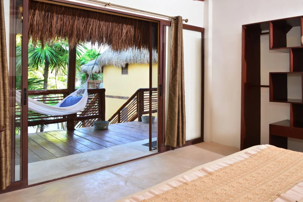 Отель Hip Hotel Tulum