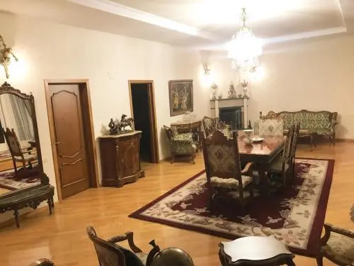 Apartament Balakhvani