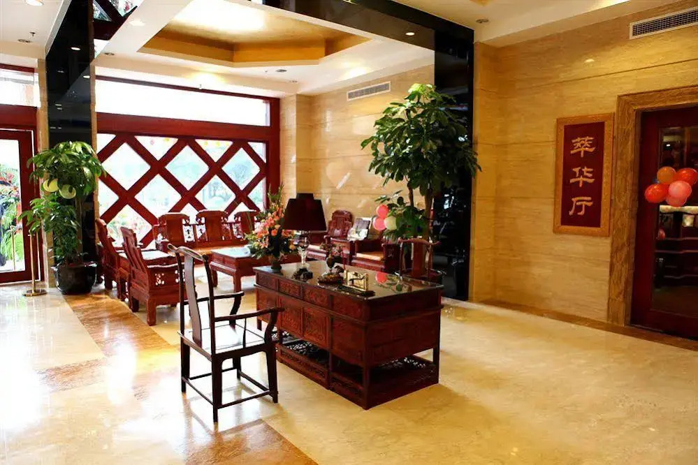 成都菱彩酒店