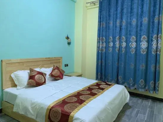 Ruili Zhuyunxuan Apartment