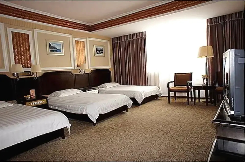 Education Hotel Guilin