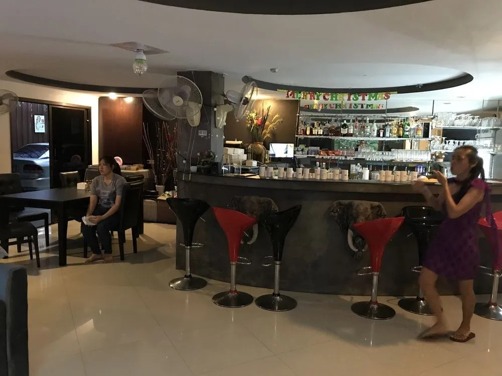 Yaka Hotel