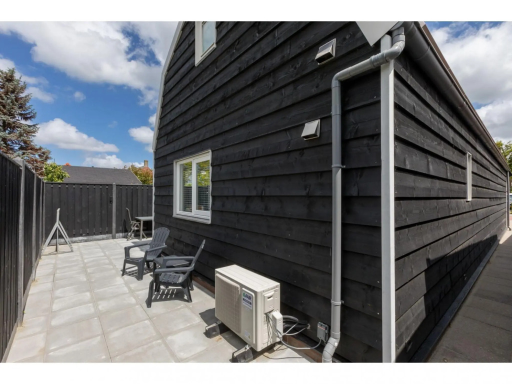 Holiday Home in Biggekerke with Infrared Sauna