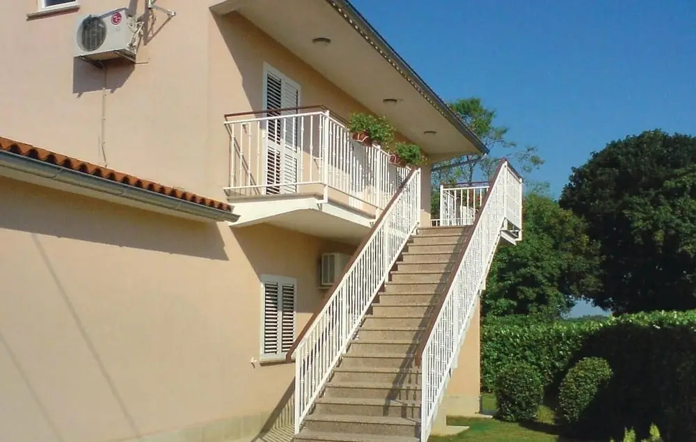 Holiday Home Hrboki Iii