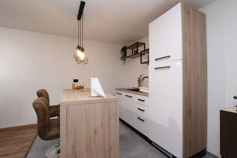 Apartments Eni