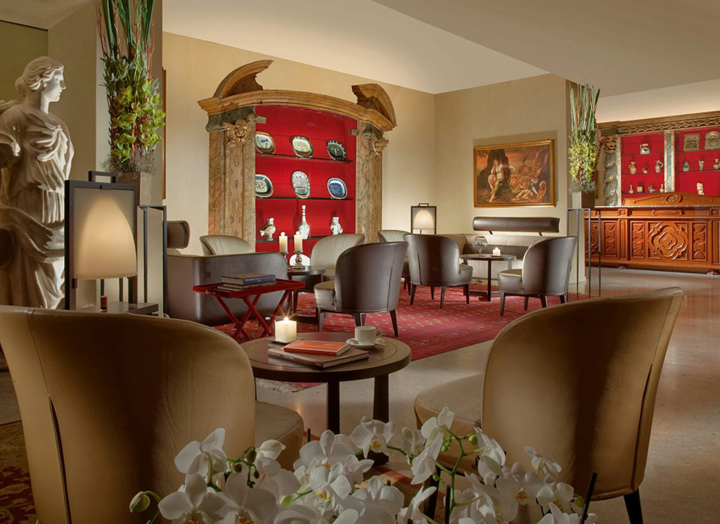 Hotel Raphaël - Relais & Châteaux