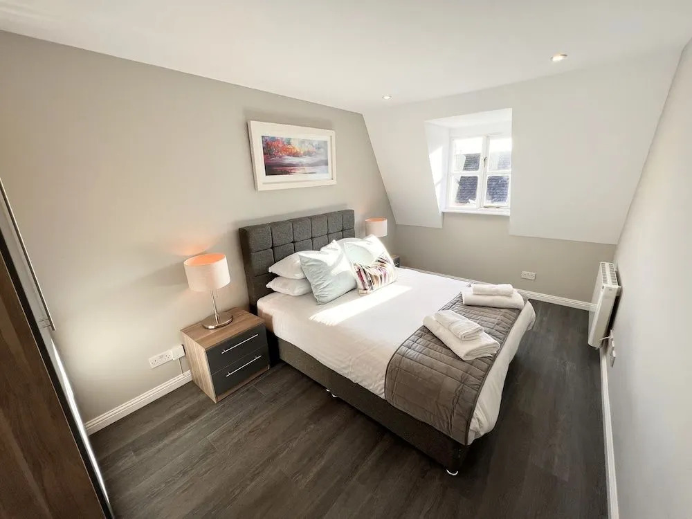 Beautiful central apartment with parking