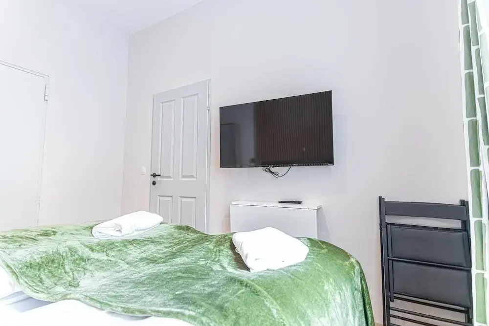 4BR Apartment for Groups Near Stadthalle